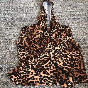 Cheetah Hoodie ( Brand New -Fashion Nova)